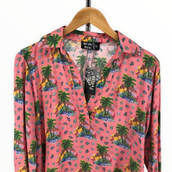 Nrvna Mode Colette Beach Print Blouse Long Sleeve V Neck Viscose size small NWT - Picture 4 of 12
